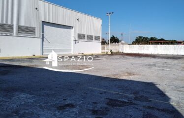 NAVE CON OFICINAS Y PATIO DE MANIOBRAS EN RENTA, CIUDAD DEL CARMEN, CAMPECHE.