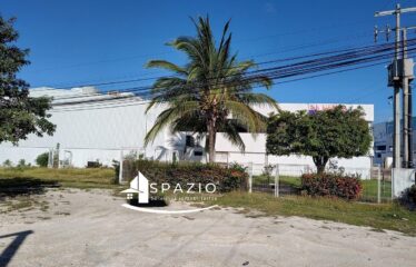 NAVE CON OFICINAS Y PATIO DE MANIOBRAS EN RENTA, CIUDAD DEL CARMEN, CAMPECHE.